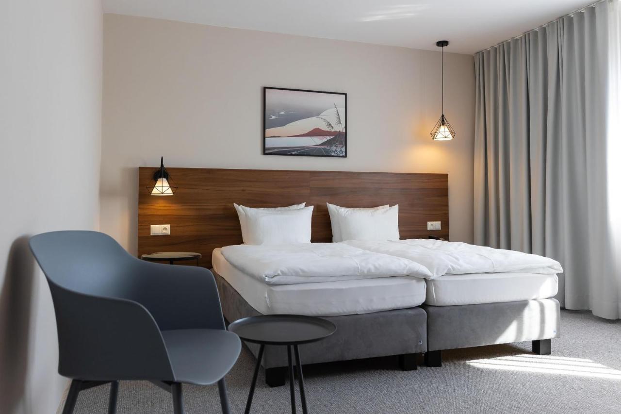 Hotel Santin Belchatow Exterior photo