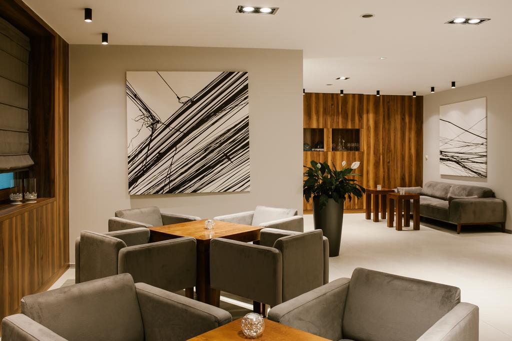 Hotel Santin Belchatow Exterior photo